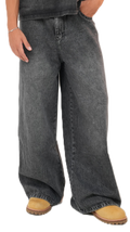 Wide leg grey denim (male cut)